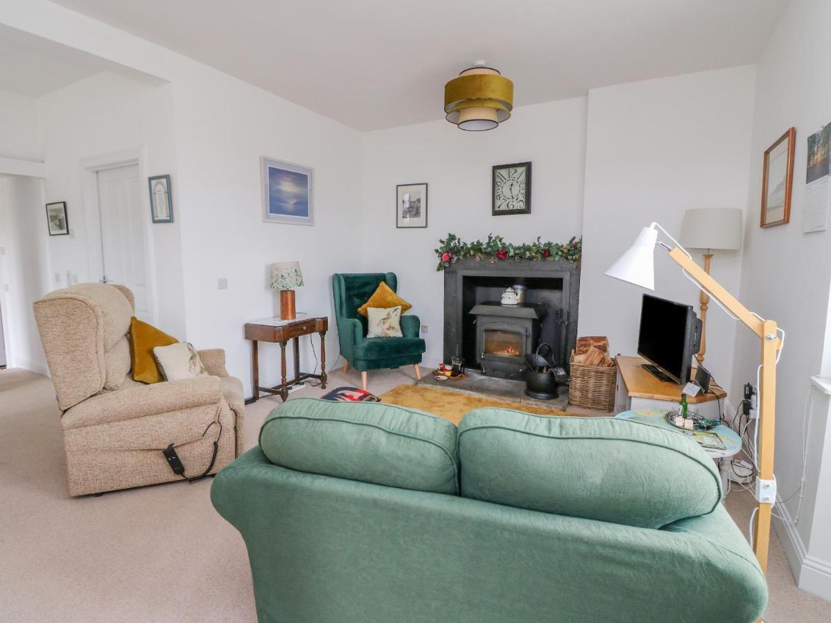 Seaview-Barsloisnach Cottage Kilmartin ภายนอก รูปภาพ